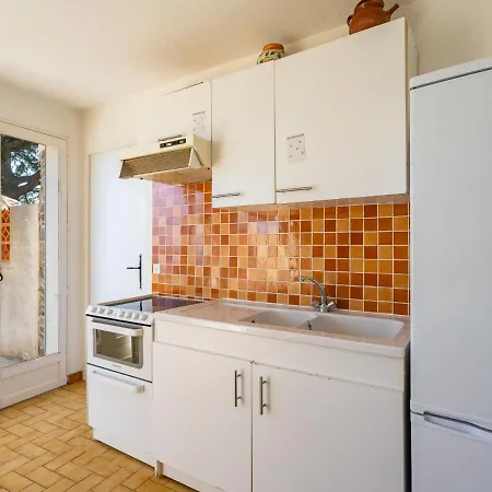 Apartment Les Floralies Ii-3 By Interhome Le Lavandou